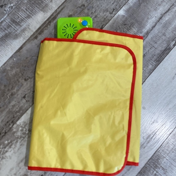 Fisher Price flexible keyboard music toddler tummy time piano memory - Picture 6 of 9